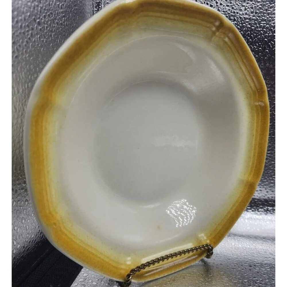 MADE IN THE USA Soup/Cereal/Salad Bowls Scalloped Yellow Rim (3 bowls & 1 plate)